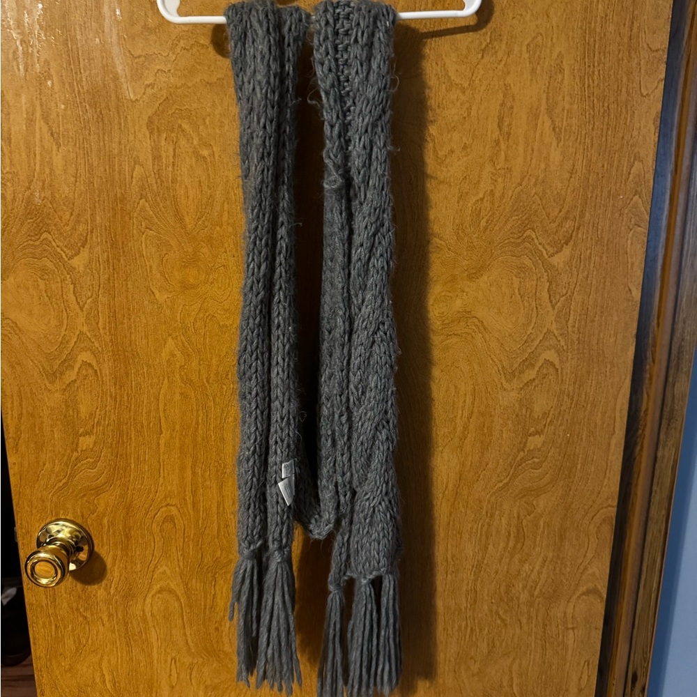 Kirra Gray Tassel Scarf Luxurious Accessories